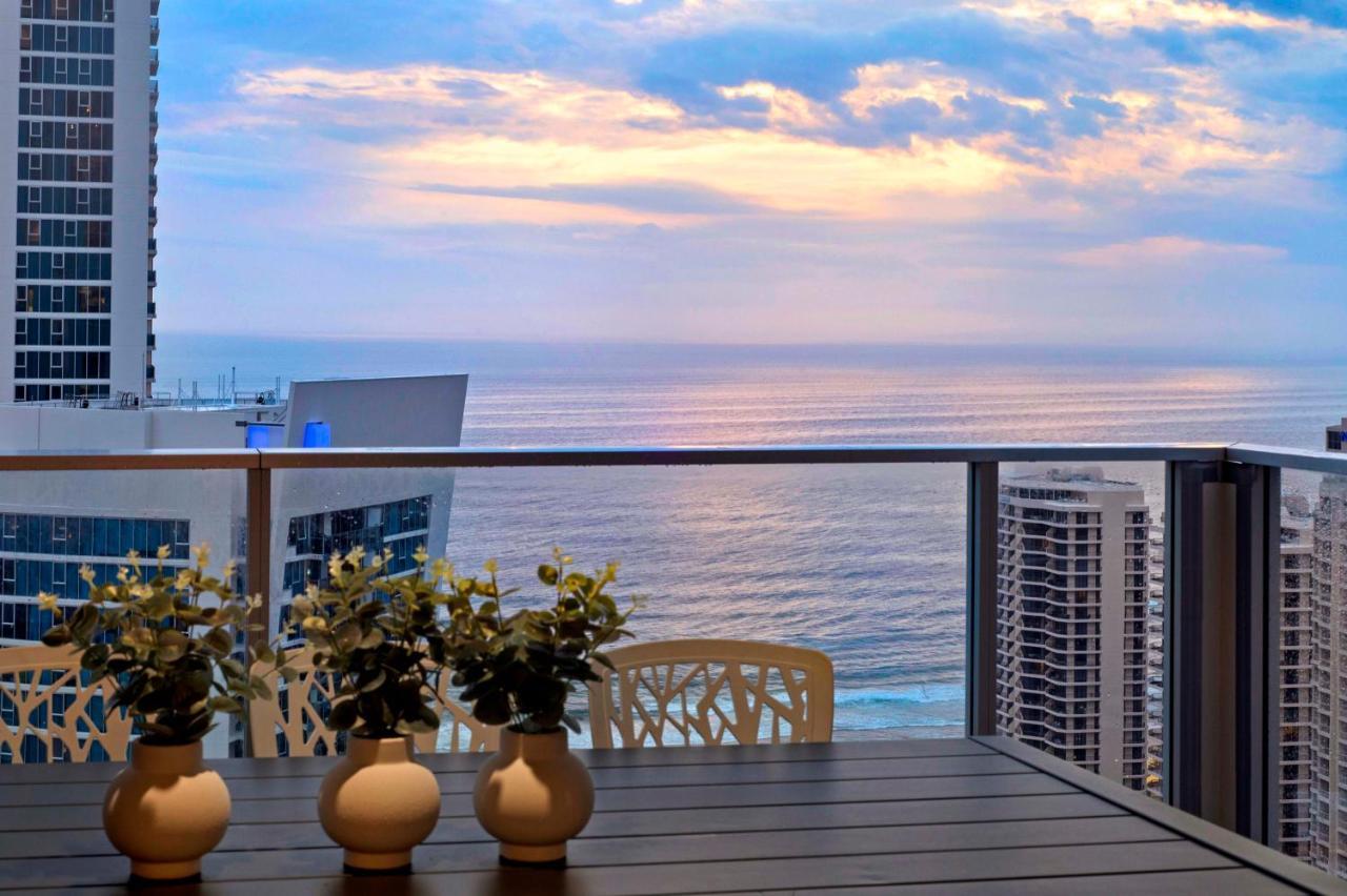 Ocean View Apartments With Balcony - Circle On Cavill - Central Location! - Self Contained & Privately Managed Gold Coast Eksteriør billede