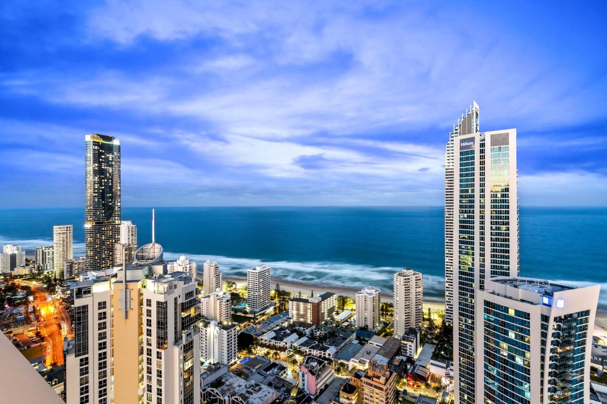 Ocean View Apartments With Balcony - Circle On Cavill - Central Location! - Self Contained & Privately Managed Gold Coast Eksteriør billede
