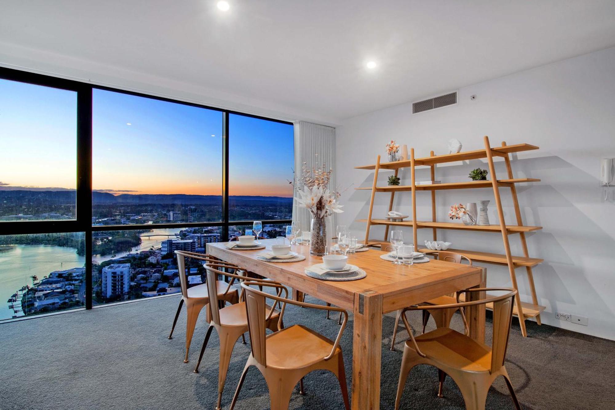 Ocean View Apartments With Balcony - Circle On Cavill - Central Location! - Self Contained & Privately Managed Gold Coast Eksteriør billede