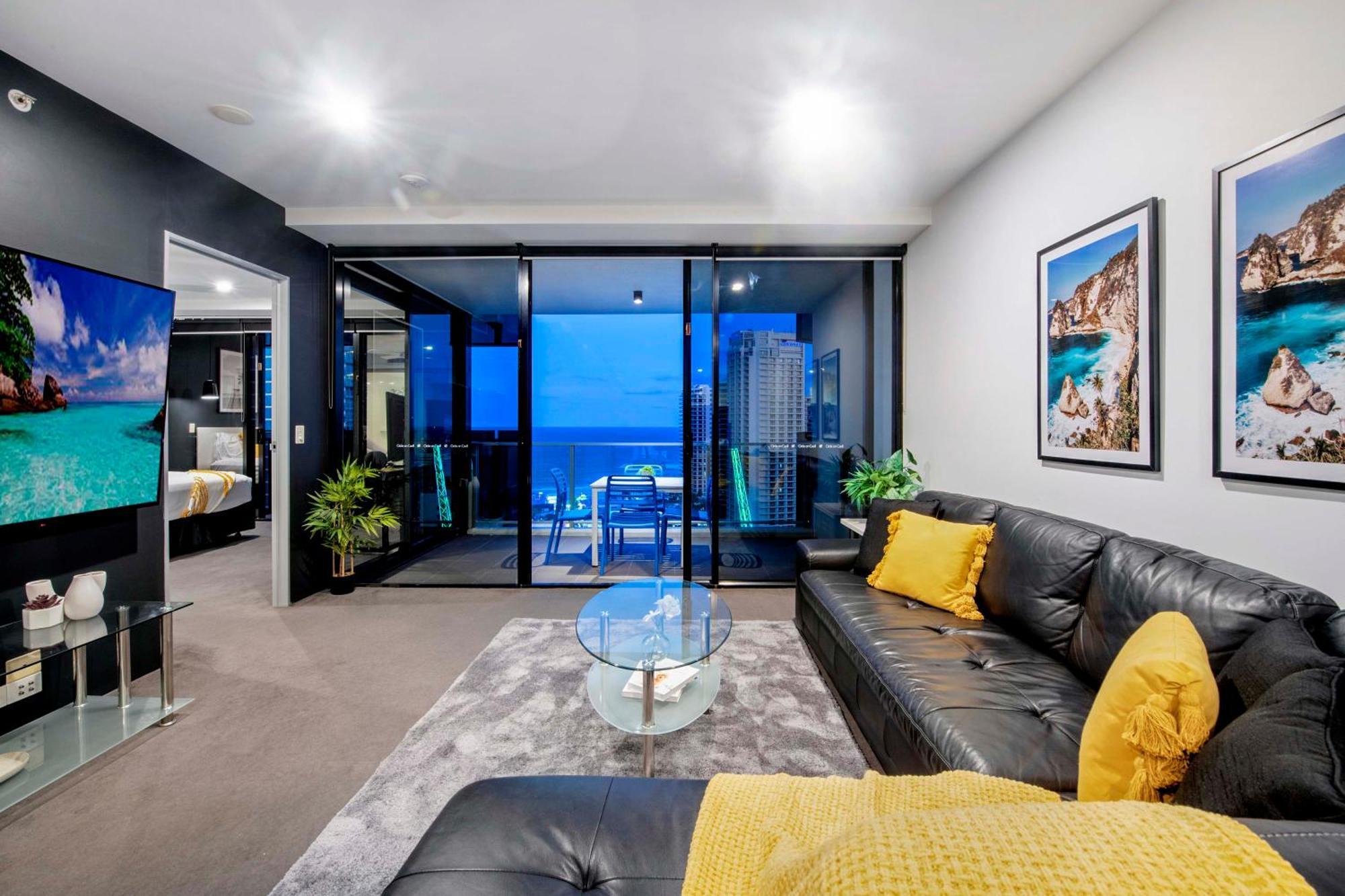 Ocean View Apartments With Balcony - Circle On Cavill - Central Location! - Self Contained & Privately Managed Gold Coast Eksteriør billede
