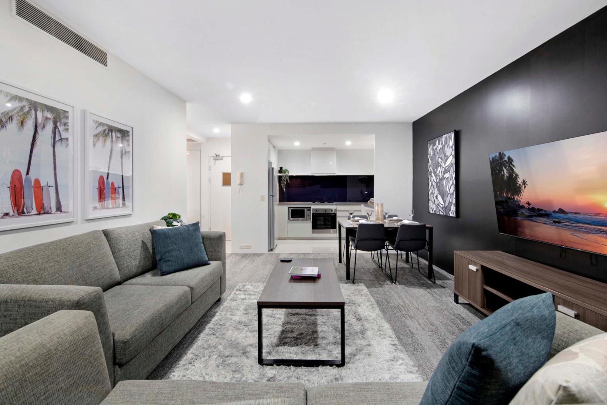 Ocean View Apartments With Balcony - Circle On Cavill - Central Location! - Self Contained & Privately Managed Gold Coast Eksteriør billede