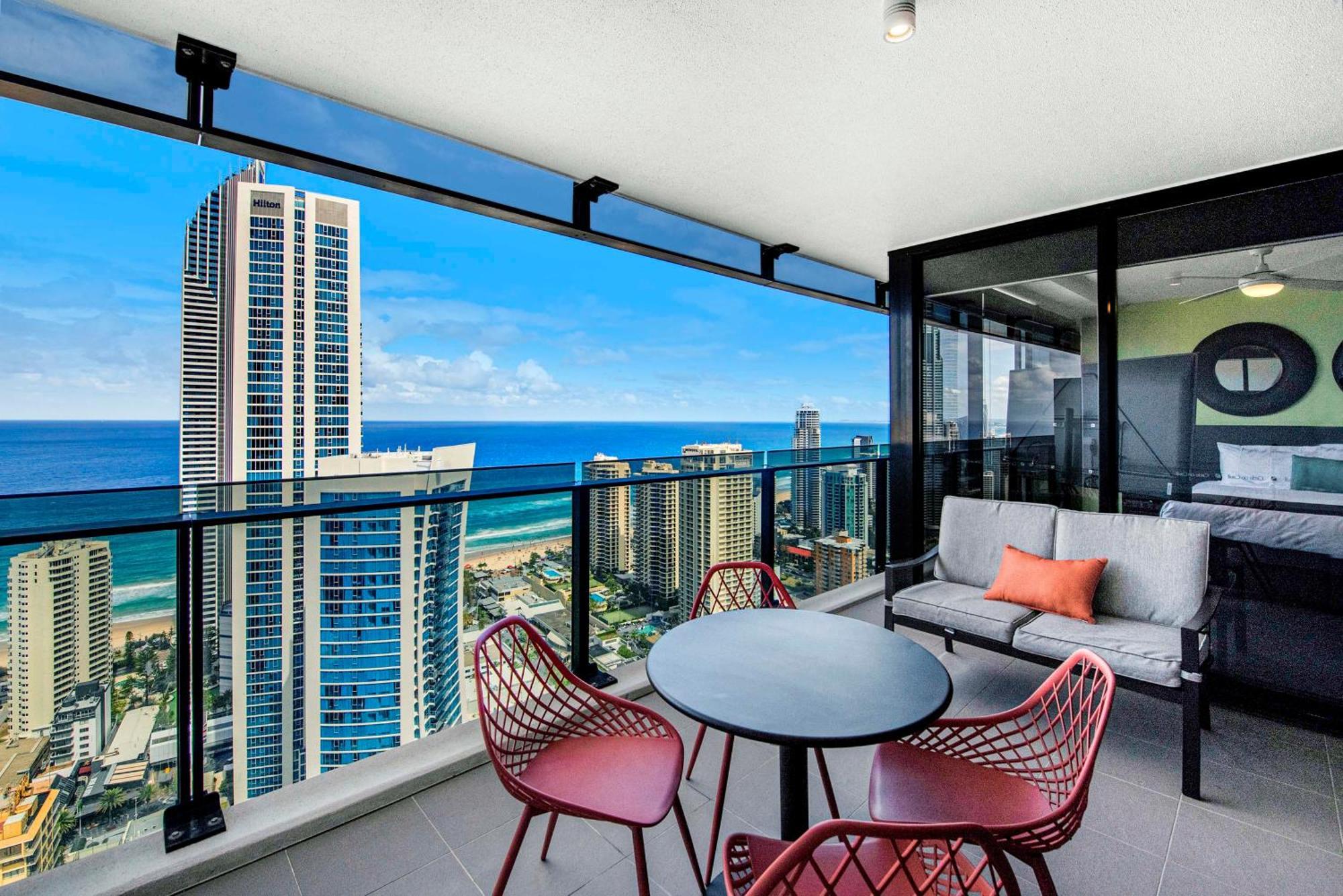Ocean View Apartments With Balcony - Circle On Cavill - Central Location! - Self Contained & Privately Managed Gold Coast Eksteriør billede