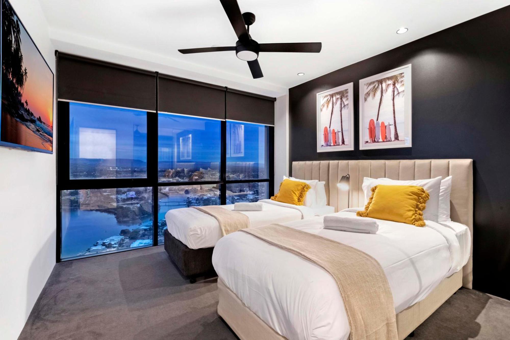 Ocean View Apartments With Balcony - Circle On Cavill - Central Location! - Self Contained & Privately Managed Gold Coast Eksteriør billede